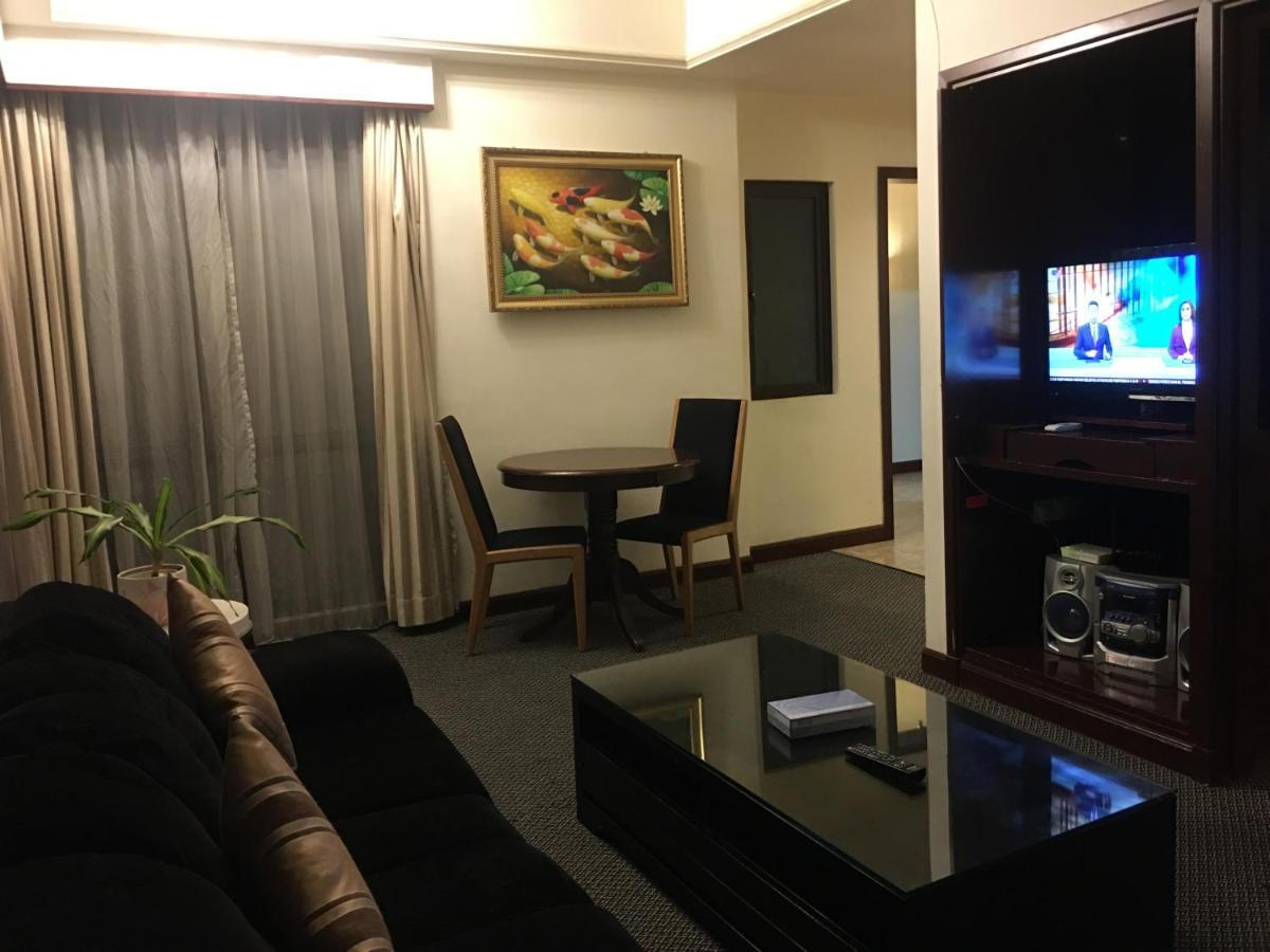 Sabah Suites At Times Square Kl Куала Лумпур Екстериор снимка