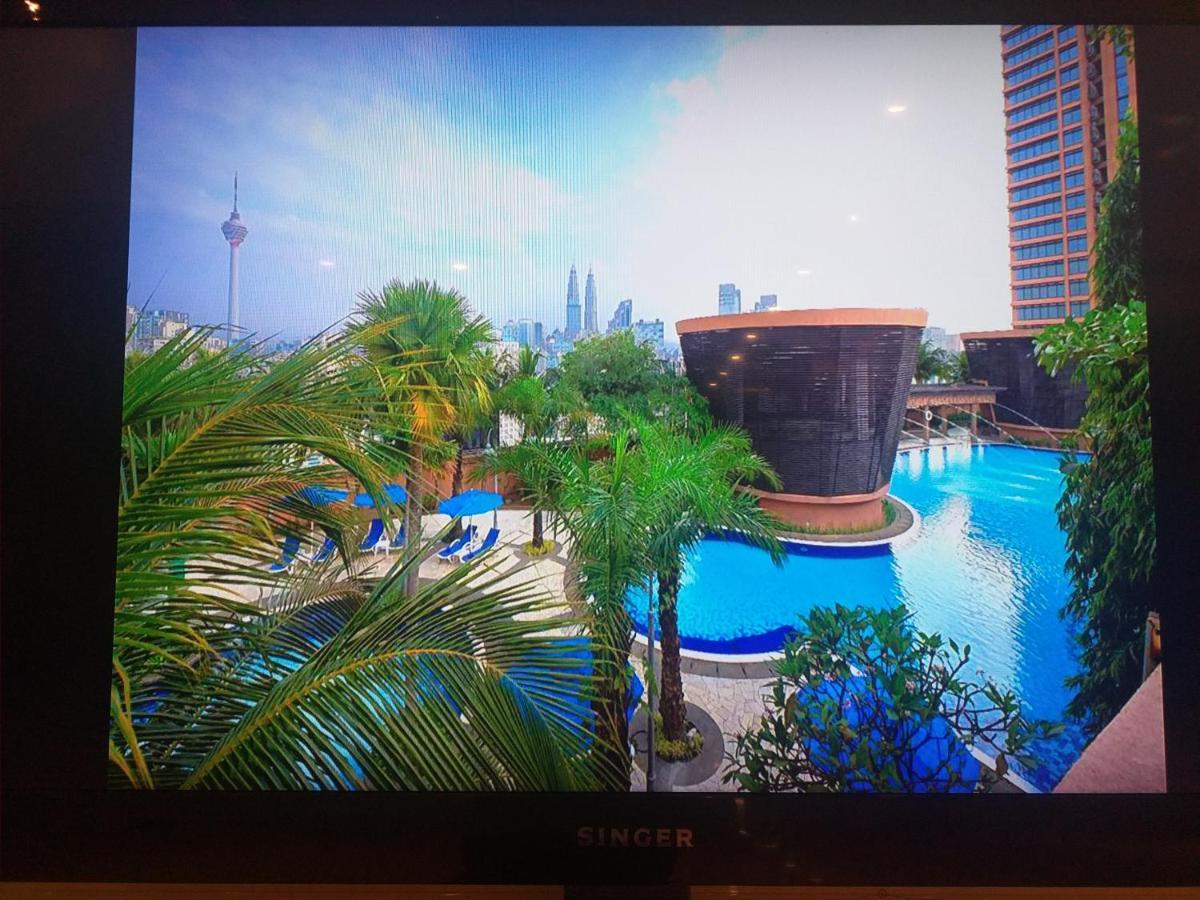 Sabah Suites At Times Square Kl Куала Лумпур Екстериор снимка